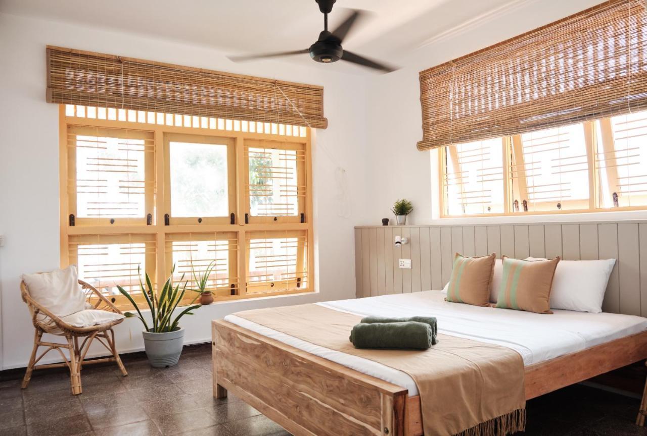 Basecamp Yoga Beach House Weligama Exterior photo